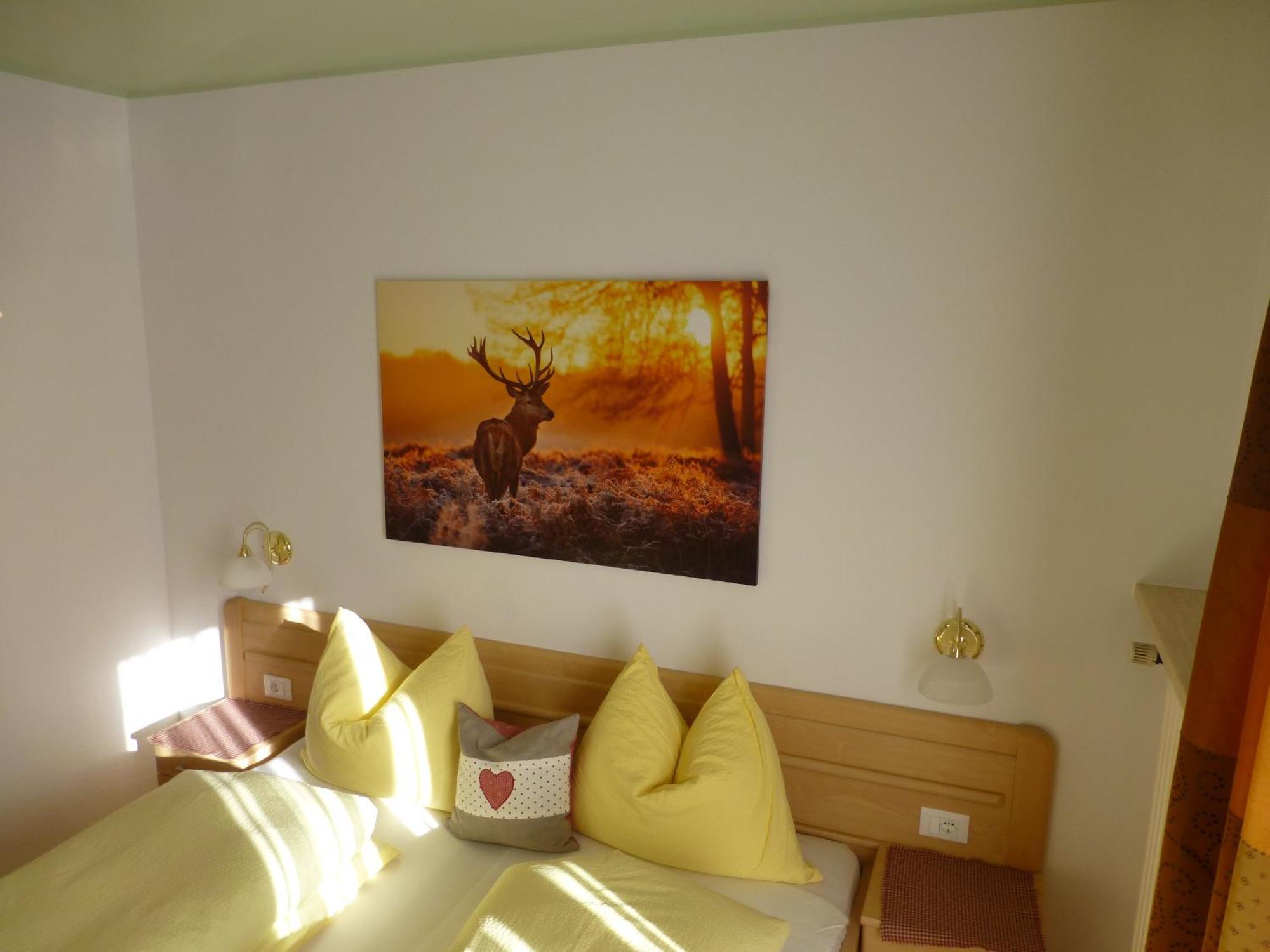 Garni Helfer Bed and Breakfast Dobbiaco Eksteriør billede